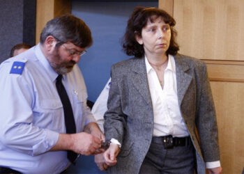 കൊലപ്പെടുത്തിയത് 3 മുതൽ 14 വയസ്സുവരെ പ്രായമുള്ള 5 മക്കളെ; കടുത്ത മാനസിക രോഗത്തിന് അടിമയായ അമ്മയെ ദയാവധത്തിന് വിധേയയാക്കി