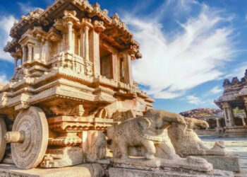 മോദി സർക്കാരിന് കീഴിൽ രാജ്യത്തെ തീർത്ഥാടക ടൂറിസം പുതിയ ഉയരങ്ങളിൽ; പോയവർഷത്തെ വരുമാനം 1,34,543 കോടി രൂപ