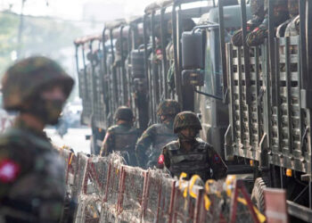 മ്യാൻമറിൽ സൈന്യം നടത്തിയ വ്യോമാക്രമണത്തിൽ കൊല്ലപ്പെട്ടവരുടെ എണ്ണം 133 കടന്നു; പ്രദേശത്ത് സഹായവുമായി എത്തുവരെ പട്ടാളം തടയുകയാണെന്നും റിപ്പോർട്ട്