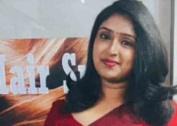 വ്യാജ രേഖ ചമച്ച് അഭിഭാഷകയായി കോടതിയിൽ; ഒളിവിലായിരുന്ന സെസി സേവ്യർ കീഴടങ്ങി