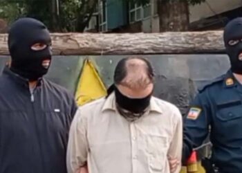 സ്ത്രീകളുടെയും പെൺകുട്ടികളുടെയും സിനിമ നിർമ്മിച്ചു, വേശ്യാവൃത്തിയ്ക്ക് പ്രേരിപ്പിച്ചു; ഭൂമിയിലെ ദുഷിച്ചവൻ എന്നാരോപിച്ച് യുവാവിനെ പരസ്യമായി കെട്ടിത്തൂക്കി കൊന്ന് ഇറാൻ ഭരണകൂടം