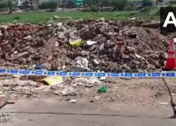 വീണ്ടും ശ്രദ്ധ വോൾക്കർ മോഡൽ കൊലപാതകം; 55കാരിയെ കുത്തിക്കൊന്ന് ശരീരം പല കഷണങ്ങളാക്കി; തല കണ്ടെത്തിയത് മാലിന്യക്കൂമ്പാരത്തിൽ നിന്ന്; കൈകാലുകൾ വെട്ടി ഫ്രിഡ്ജിനുള്ളിൽ സൂക്ഷിച്ചു