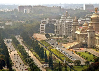 ജോലി നഷ്ടപ്പെട്ടതിന്റെ പക; 500 സഹപ്രവർത്തകരെ മുൾമുനയിലാക്കി ബോംബ് ഭീഷണിയുമായി മലയാളി യുവാവ്