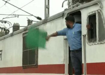 മരണം മണക്കുന്ന ഓർമ്മകൾക്ക് വിട; ശുഭ പ്രതീക്ഷകളുമായി കോർമണ്ഡൽ എക്സ്പ്രസ് വീണ്ടും ഓടിത്തുടങ്ങി