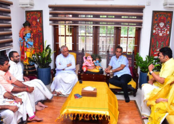 മോദിസർക്കാരിന്റെ ഒൻപതാം വാർഷികത്തോടനുബന്ധിച്ചുള്ള ജനസമ്പർക്ക പരിപാടി; ഗായകൻ മധു ബാലകൃഷ്ണനെ സന്ദർശിച്ച് ബിജെപി നേതാക്കൾ