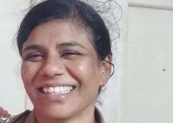 ജ്യൂസും ലഘുഭക്ഷണവും കഴിച്ചു, പണം നൽകിയില്ല; വീഡിയോ വൈറലായതോടെ ഇൻസ്പെക്ടർ ഉൾപ്പെടെയുള്ള നാല് വനിതാ പോലീസുദ്യോഗസ്ഥർക്ക് സസ്പെൻഷൻ