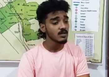 ഭീഷണിപ്പെടുത്തി ബൈക്കിൽ കയറ്റി ഗോഡൗണിലെത്തിച്ച് രാവിലെ വരെ ക്രൂരപീഡനം; വിവസ്ത്രയായി ഇറങ്ങിയോടി യുവതി; ആൺസുഹൃത്തിന്റെ പ്രതികാരം