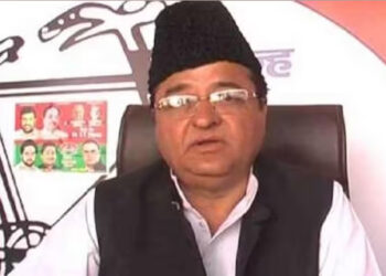 സർക്കാർ എന്ത് നിയമവും കൊണ്ടുവരട്ടേ… മുസ്ലീങ്ങൾ ഖുർആൻ മാത്രമേ പിന്തുടരൂ : ഏകീകൃത സിവിൽ കോഡിനെതിരെ സമാജ് വാദി നേതാവ്