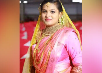 പാലക്കാട് കണ്ടെയ്‌നർ ലോറിയും ബൈക്കും കൂട്ടിയിടിച്ച് അപകടം; നവവധു മരിച്ചു