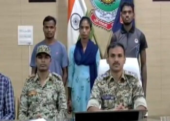 ആശയത്തിൽ മനംമടുത്തു; ഛത്തീസ്ഗഡിൽ നേതാവുൾപ്പെടെ മൂന്ന് കമ്യൂണിസ്റ്റ് ഭീകരർ കീഴടങ്ങി