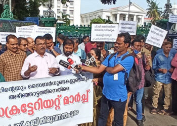പി .വി. അൻവറിനെ ക്രിമിനലായി പ്രഖ്യാപിക്കണം : സി. ദിവാകരൻ