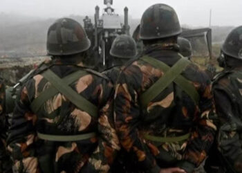 ലഡാക്കിൽ സൈനിക വാഹനം അപകടത്തിൽപ്പെട്ടു; 9 സൈനികർക്ക് വീരമൃത്യു