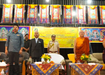 ബുദ്ധമത ദേശീയ സമ്മേളനത്തിന് ലഡാക്കിൽ ആരംഭം ; ലെഫ്റ്റനന്റ് ഗവർണർ ബ്രിഗേഡിയർ ഡോ. ബി ഡി മിശ്ര ഉദ്ഘാടനം ചെയ്തു