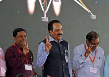 അമ്പിളിക്കല തൊട്ടു; ഇനി ലക്ഷ്യം ചൊവ്വ; പുതിയ ദൗത്യത്തിന്റെ സൂചന നൽകി ഐഎസ്ആർഒ; ചാന്ദ്രയാൻ മൂന്നിന്റെ വിജയം പകരുന്നത് ഏത് ഗ്രഹത്തെയും കീഴടക്കാനുള്ള ആത്മവിശ്വാസമെന്ന് എസ് സോമനാഥ്