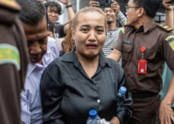 ഇസ്ലാമിക പ്രാർത്ഥന ചൊല്ലിയ ശേഷം പന്നിയിറച്ചി കഴിച്ചു; വീഡിയോ പങ്കിട്ട ഇൻഫ്ളൂവൻസർക്ക് തടവ് ശിക്ഷ