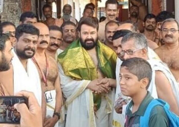 പത്മനാഭ സ്വാമിയുടെ അനുഗ്രഹം തേടി മോഹൻലാൽ; ശ്രീ പത്മനാഭസ്വാമി ക്ഷേത്രത്തിൽ ദർശനം നടത്തി; വൈറലായി ചിത്രങ്ങൾ