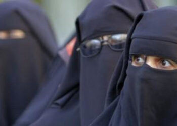 ഈജിപ്തിലെ സ്‌കൂളുകളിൽ മുഖാവരണത്തിന് വിലക്ക്; വരുന്ന അദ്ധ്യയന വർഷം മുതൽ പ്രാബല്യത്തിലാകും