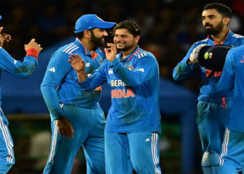 ആദ്യ മത്സരങ്ങൾക്ക് രോഹിതും കോലിയും പാണ്ഡ്യയുമില്ല; രാഹുൽ നയിക്കും; സഞ്ജു പുറത്ത് തന്നെ; ഓസ്ട്രേലിയക്കെതിരായ ഏകദിന ടീമിനെ പ്രഖ്യാപിച്ചു