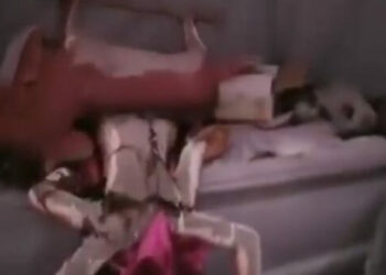 ബംഗ്ലാദേശിൽ ഉത്സവത്തിനിടെ ഹിന്ദു ക്ഷേത്രത്തിന് നേരെ ആക്രമണം; വിഗ്രഹങ്ങൾ തകർത്തു; 10 ഓളം വിശ്വാസികൾക്ക് പരിക്ക്