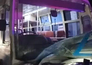 തമിഴ്നാട്ടിൽ ബസും കാറും കൂട്ടിയിടിച്ച് അപകടം; ഏഴ് പേർ മരിച്ചു