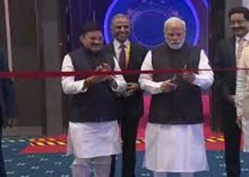 6 ജിയിൽ ഇന്ത്യ ലോകത്തെ നയിക്കുമെന്ന് പ്രധാനമന്ത്രി; ഏഴാമത് ഇന്ത്യ മൊബൈൽ കോൺഗ്രസിന് തിരിതെളിഞ്ഞു; 100 5G ലാബുകൾ ഉദ്ഘാടനം ചെയ്തു നരേന്ദ്ര മോദി