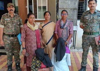 20 ദിവസത്തിനിടെ മരിച്ചത് ഒരേ കുടുംബത്തിലെ 5 പേർ; അന്വേഷണം എത്തിച്ചേർന്നത് രണ്ട് സ്ത്രീകളിൽ; ഇത് കൂടത്തായി മോഡലിനെ വെല്ലുന്ന കൂട്ടക്കൊല