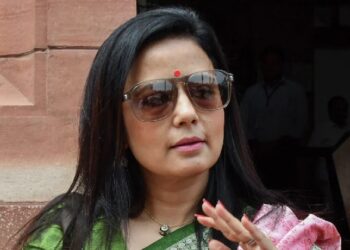 തൃണമൂല്‍ എംപി ഇന്ത്യയില്‍ ആയിരുന്നപ്പോള്‍ പാര്‍ലമെന്റ് ലോഗിന്‍ ഐഡി ദുബായില്‍ ഉപയോഗിക്കപ്പെട്ടു: മഹുവ മൊയ്ത്രയ്‌ക്കെതിരെ കൂടുതല്‍ ഗുരുതര ആരോപണങ്ങളുമായി ബിജെപി