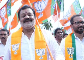 “ഈ സമരം രാഷ്ട്രീയമല്ല; ഒരു യാത്രകൊണ്ടിത് അവസാനിക്കില്ല; അഴിമതിക്കാരെ തുറുങ്കിലടയ്ക്കുന്ന വരെ സുരേഷ് ഗോപി വടക്കുംനാഥന്റെ മണ്ണില് സമരം തുടരും”: കെ സുരേന്ദ്രന്