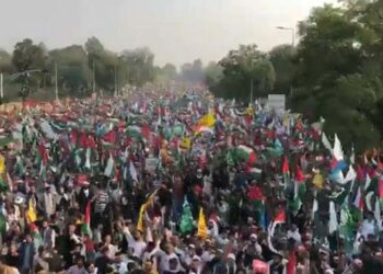 പാകിസ്താനിൽ ഹമാസ് അനുകൂല പ്രകടനവുമായി ജമാഅത്തെ ഇസ്ലാമി പാർട്ടി; അമേരിക്കയ്‌ക്കെതിരെയും മുദ്രാവാക്യങ്ങൾ