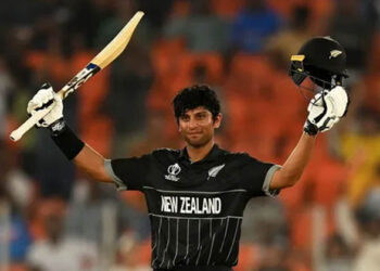 രാഹുലിന്റെ രായും സച്ചിന്റെ ചിന്നും; ന്യൂസിലൻഡ് താരത്തിന്റെ ബാറ്റിംഗിൽ വിറച്ച് ഇംഗ്ലണ്ട്; ആരാണീ സൂപ്പർ താരം?