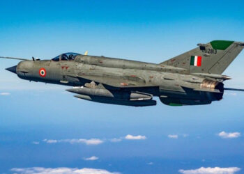 കരുത്ത് പകർന്ന് ആറ് പതിറ്റാണ്ട്; വ്യോമസേനയോട് വിട പറഞ്ഞ്  മിഗ്- 21 ബൈസൺ