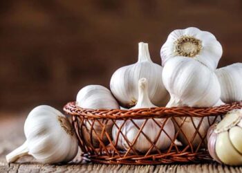 അത് ശരി വെളുത്തുള്ളി ഉണ്ടായിട്ടാണോ ഈ ടെൻഷൻ; ഇത്തരികുഞ്ഞനിലുണ്ട് ഒത്തിരിയൊത്തിരി ഗുണങ്ങൾ