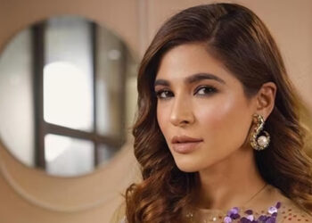 എനിക്ക് റോഡിലൂടെ നടക്കാന് ആഗ്രഹമുണ്ട്; പക്ഷെ ബലാത്സംഗം ചെയ്യപ്പെടുമെന്ന് ഭയക്കാതെ പാകിസ്താനില് നടക്കാന് കഴിയില്ല; തുറന്നുപറഞ്ഞ് നടി ആയിഷ ഒമര്