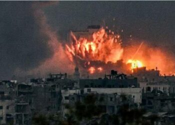 ഹമാസ് വെടിനിർത്തൽ ലംഘിച്ചു, കനത്ത വ്യോമാക്രമണം അഴിച്ച് വിട്ട് ഇസ്രായേൽ