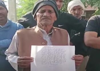 തയ്യൽക്കാരനെതിരെ ബോംബ് ഭീഷണി കത്ത്: കട പൂട്ടണമെന്ന് പിഎഫ്ഐയുടെ താക്കീത്