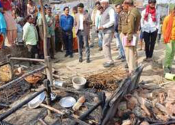 ഉറങ്ങികിടക്കുന്നതിനിടെ കുടിലില്‍ തീ പിടിച്ചു; മൂന്ന് കുട്ടികള്‍ക്ക് ദാരുണാന്ത്യം