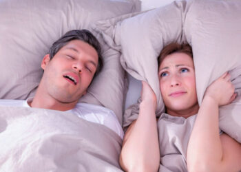 കൂർക്കംവലി ഒഴിവാക്കണോ? ഈ കാര്യങ്ങൾ ശ്രദ്ധിച്ചാൽ മതി