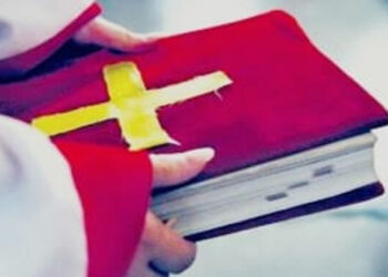 ഹിന്ദുക്കളെ മതംമാറ്റാൻ ശ്രമം; മിഷണറിമാർക്കെതിരെ കേസ്