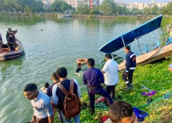 വഡോദരയിലെ ഹർനി തടാകത്തിൽ കുട്ടികളുമായി വിനോദയാത്ര നടത്തിയ ബോട്ട് മറിഞ്ഞ് അപകടം ; രണ്ട് അദ്ധ്യാപികമാരും 14 കുട്ടികളും മരണപ്പെട്ടു