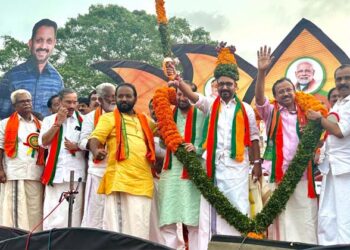 കേരള പദയാത്രയ്ക്ക് ആറ്റിങ്ങലിൽ ആവേശോജ്ജ്വല സ്വീകരണം