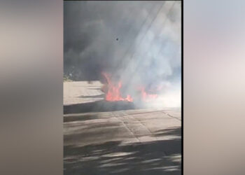 കുറ്റ്യാടി ചുരത്തിൽ കാറിന് തീപിടിച്ചു; യാത്രികർ രക്ഷപ്പെട്ടത് തലനാരിഴയ്ക്ക്