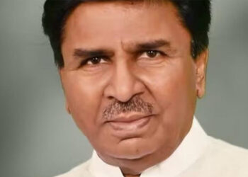 മുൻ മന്ത്രിയും കോൺഗ്രസ് അദ്ധ്യക്ഷനുമായ ബസവരാജ് പാട്ടീൽ കോൺഗ്രസ് വിട്ടു; ഇന്ന് ബിജെപിയിൽ ചേരും