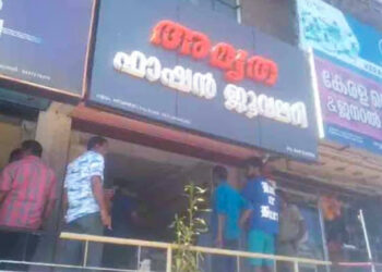 തിരുവനന്തപുരത്ത് ജ്വല്ലറി കുത്തി തുറന്ന് മോഷണം നടത്തിയ കേസ് ; അറസ്റ്റിലായ അഞ്ച് പ്രതികളിൽ നാലുപേരും 15 വയസ്സിനു താഴെയുള്ളവർ