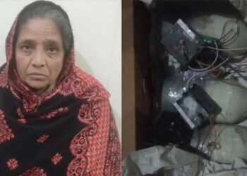 11 വർഷം മുൻപുണ്ടായ കലാപം ആവർത്തിച്ചാലുള്ള മുൻകരുതലിന് ടൈംബോംബ് നിർമ്മാണം;60 കാരിയും ബോംബ് നിർമ്മിച്ച 25 കാരനും അറസ്റ്റിൽ