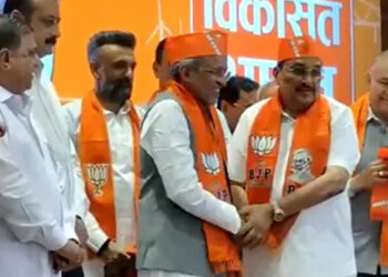 ജനങ്ങളുടെ വികാരത്തെ മനസിലാക്കുന്നതിൽ കോൺഗ്രസ് പരാജയപ്പെട്ടു,ശ്രീരാമനെ അപമാനിച്ചു; ഗുജറാത്തിലെ മുൻ അദ്ധ്യക്ഷൻ ബിജെപിയിൽ