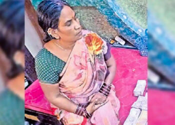 കഞ്ചാവ് വില്പനക്കിടെ പിടിയിലായ സ്ത്രീയുടെ ബാങ്ക് അക്കൗണ്ട് കണ്ട് ഞെട്ടി പോലീസ് ; എട്ടുവർഷംകൊണ്ട് സ്വന്തമാക്കിയത് നാലു കോടി രൂപയുടെ ആസ്തികൾ