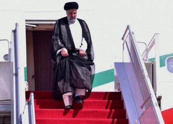 ഇറാൻ പ്രസിഡന്റ് ഇബ്രാഹിം റെയ്സി പാകിസ്താനിൽ: യുദ്ധഭീതിക്കിടെയുള്ള സന്ദർശത്തിന്റെ ലക്ഷ്യം എന്തെന്ന് ചർച്ച ചെയ്ത് ലോകം