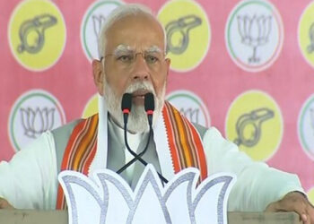 താങ്ങാൻ വേരുകളോ പടരാൻ ഭൂമിയോ ഇല്ലാത്ത മുന്തരിവള്ളിയാണ് കോൺഗ്രസ്, ഇതിനെ പിന്തുണയ്ക്കുന്നവർ പോലും ഉണങ്ങുന്നു; പ്രധാനമന്ത്രി