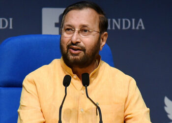 പോപ്പുലർ ഫ്രണ്ടുമായുള്ള ഇടത്- വലത് മുന്നണികളുടെ ബന്ധം രാജ്യസുരക്ഷയ്ക്ക് ഭീഷണി; പ്രകാശ് ജാവ്ദേക്കർ