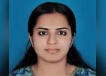 രണ്ടുദിവസം വന്ദേഭാരതിന്റെ സാരഥിയായി ഐശ്വര്യ മേനോനില്ല, ഡൽഹിയിലേക്ക് പറക്കുന്നു, മൂന്നാം മോദി സർക്കാരിന്റെ പ്രത്യേക ക്ഷണിതാവായി